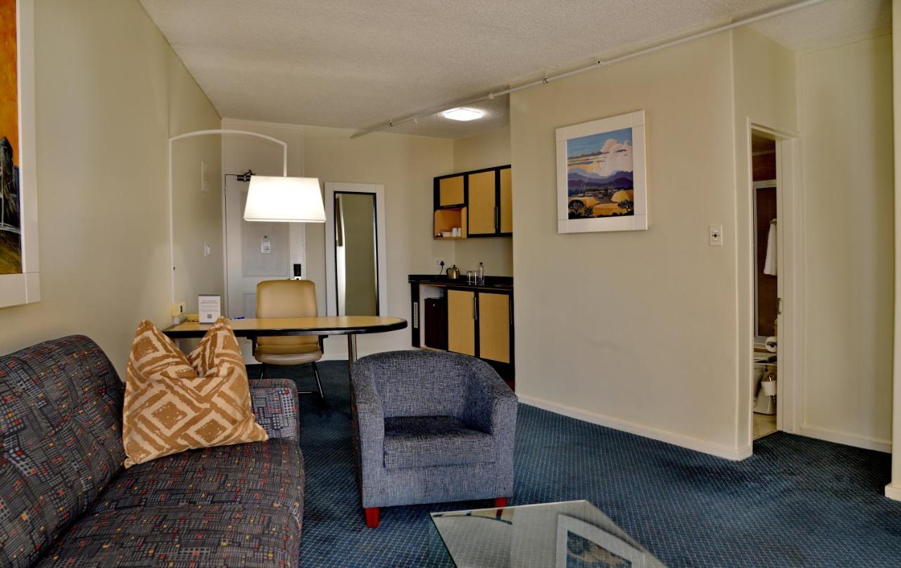 The Parktonian All Suite Hotel Johannesburg Dış mekan fotoğraf