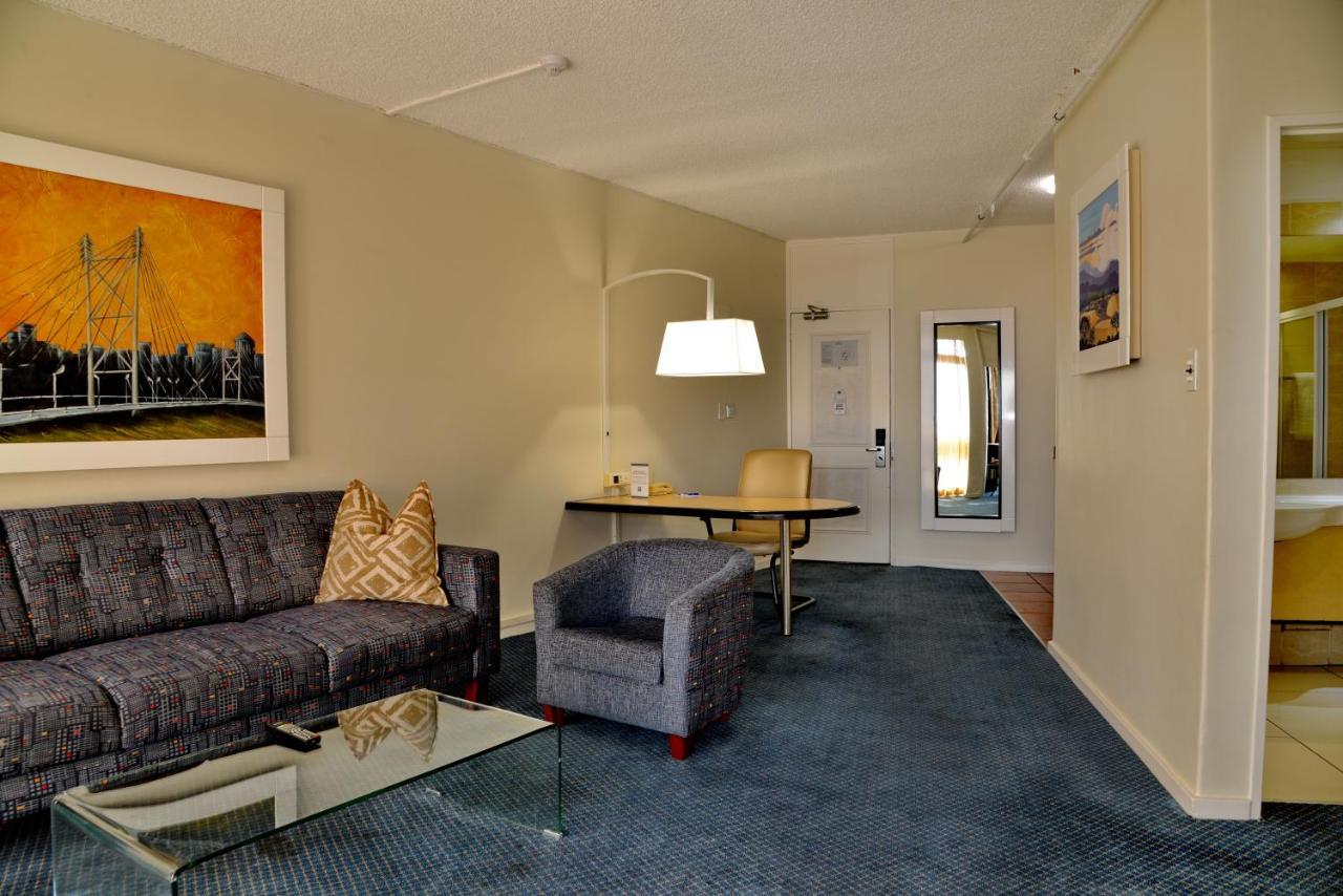 The Parktonian All Suite Hotel Johannesburg Dış mekan fotoğraf