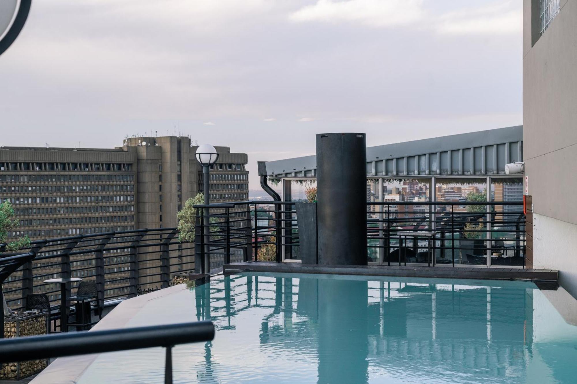 The Parktonian All Suite Hotel Johannesburg Dış mekan fotoğraf